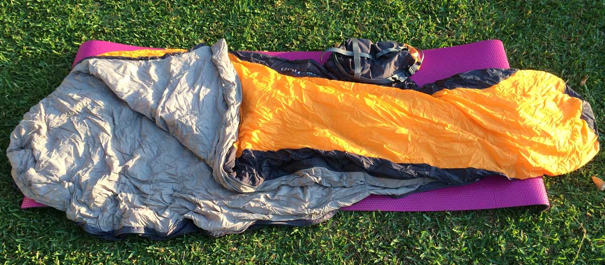 Sommerschlafsäcke im Vergleich: Ultraleichter Schlafsack für den Sommer.