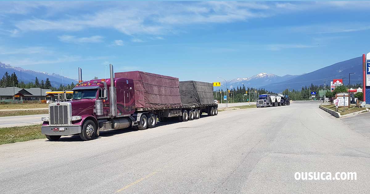 Kanada Highway Trucks