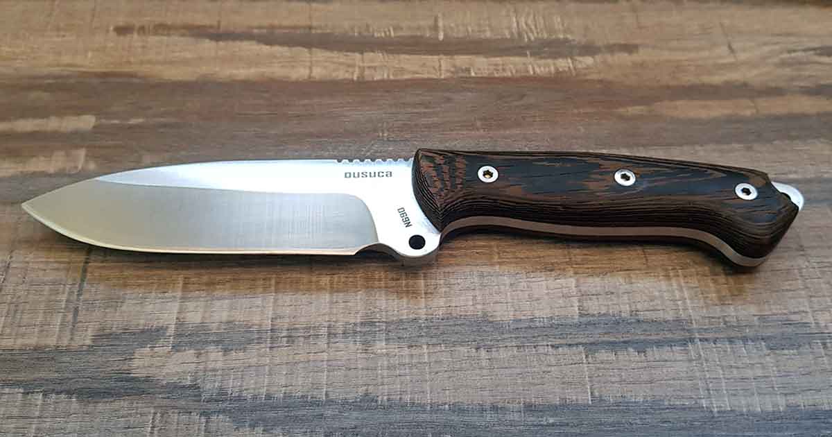 handgearbeitetes Survival-Messer