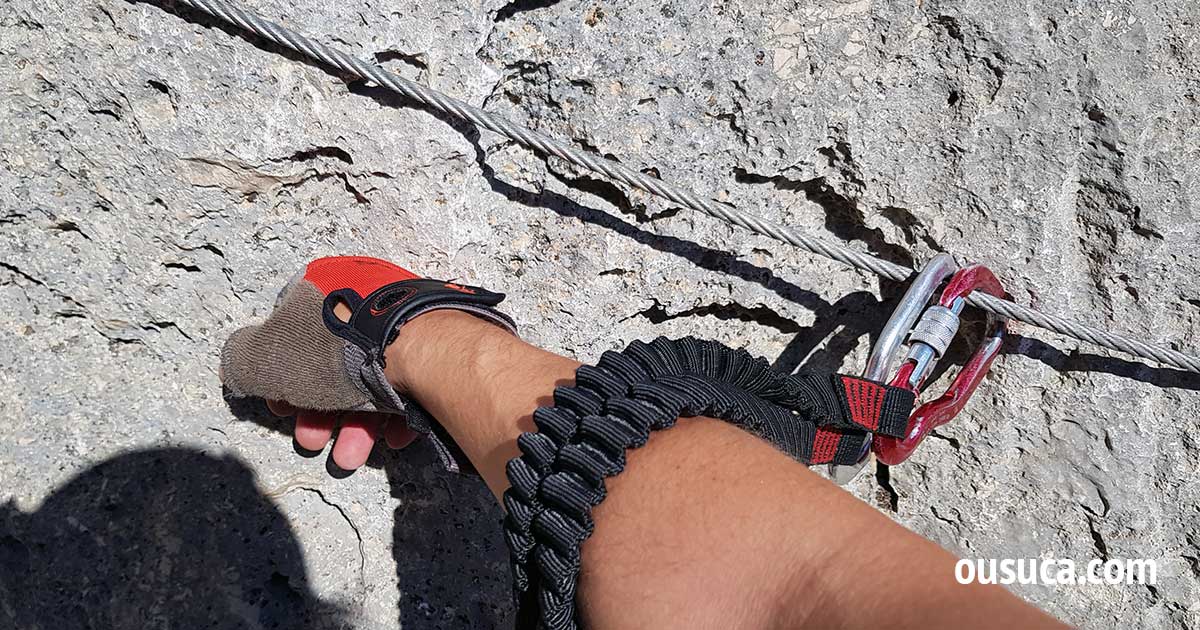 Die richtigen Handschuhe für Klettern und Klettersteig.