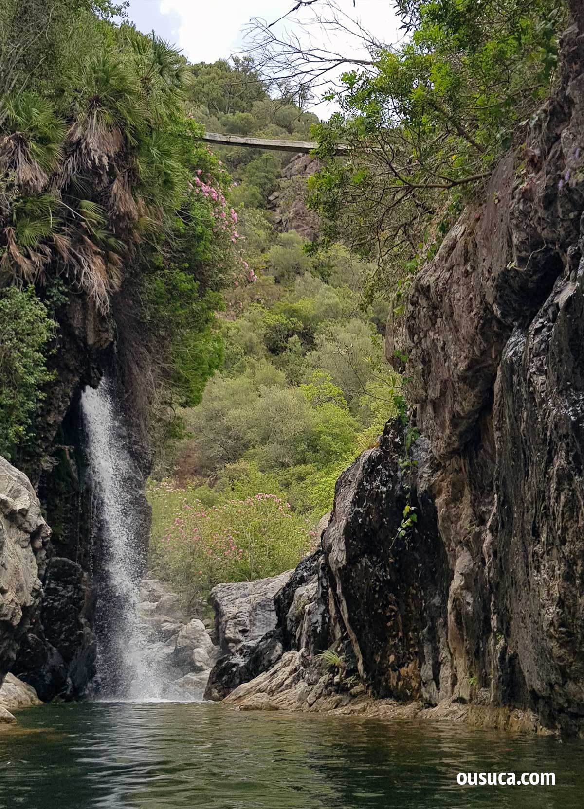 Wasserfall im Río Verde Andalusien.