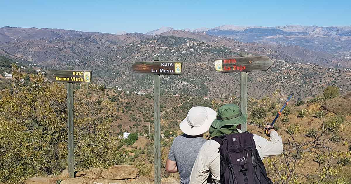 Wandern in Comares, Andalusien: Ruta La Mesa