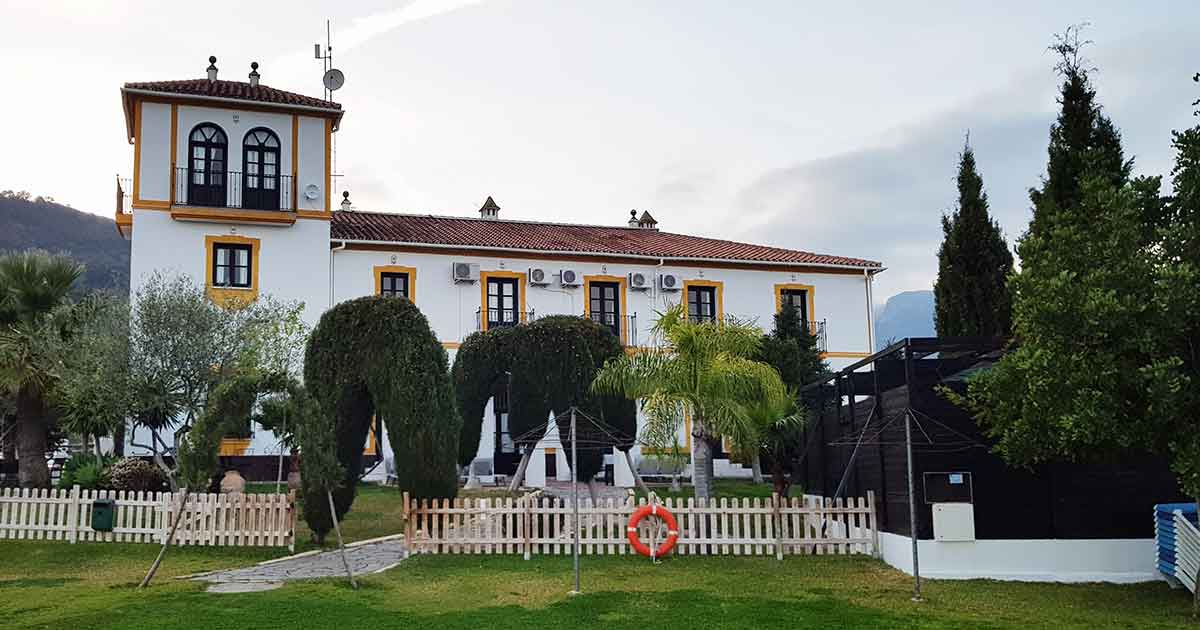 Tolox, Sierra de las Nieves: Hotel Cierro de Hijar.