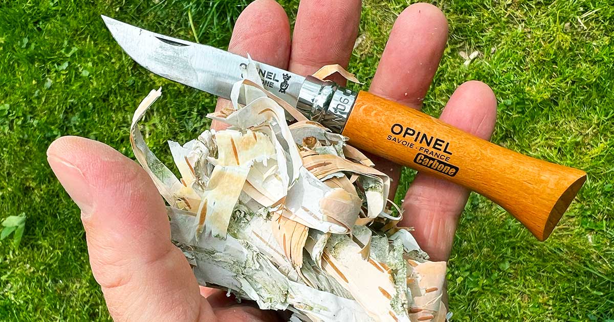 Messer gehört zur Ausrüstung im GHB Survival Kit