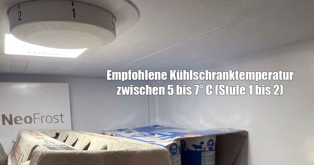 Verderbliche Lebensmittel werden im Kühlschrank zwischen 5 bis 7 Grad aufbewahrt Empfohlene Kühlschrank Temperatur zur Aufbewahrung verderblicher Lebensmittel